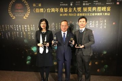 以客為尊，勇奪《指標》投資人教育大獎|國泰投信